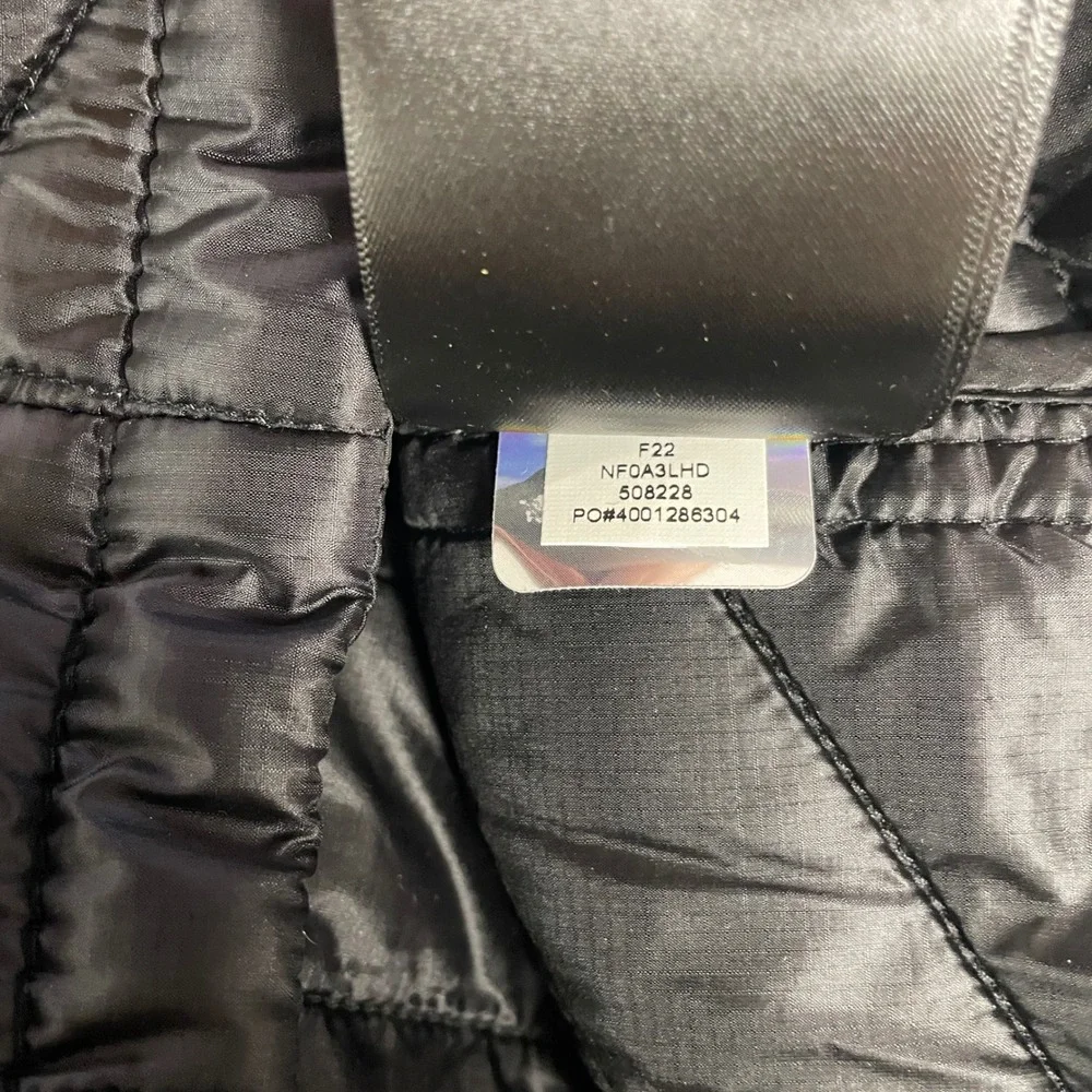 The North Face White Claw ThermoBall Eco Puffer Vest XL Black Gorpcore Outdoor